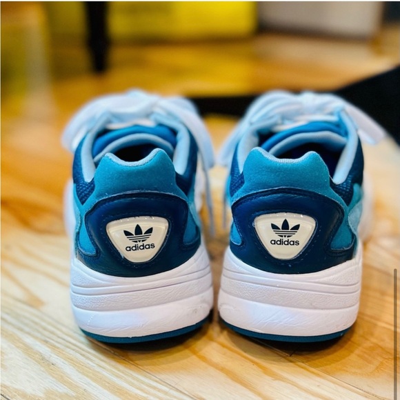 Adidas Falcon Full Tint - Excellent Condition! - Picture 5 of 9